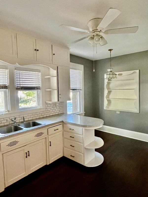 122 N 4th St in Delavan, WI - Foto de edificio - Building Photo