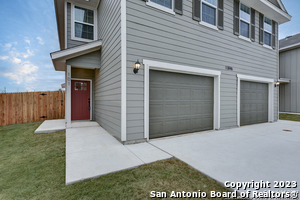 13846 Enzo Gate in San Antonio, TX - Foto de edificio - Building Photo