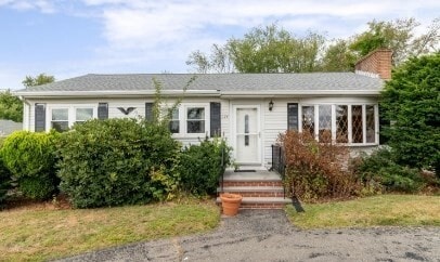 property at 124 Cambridge St