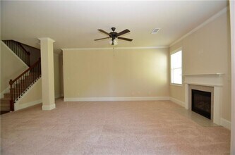 1040 Delo Ln in Cumming, GA - Building Photo - Building Photo