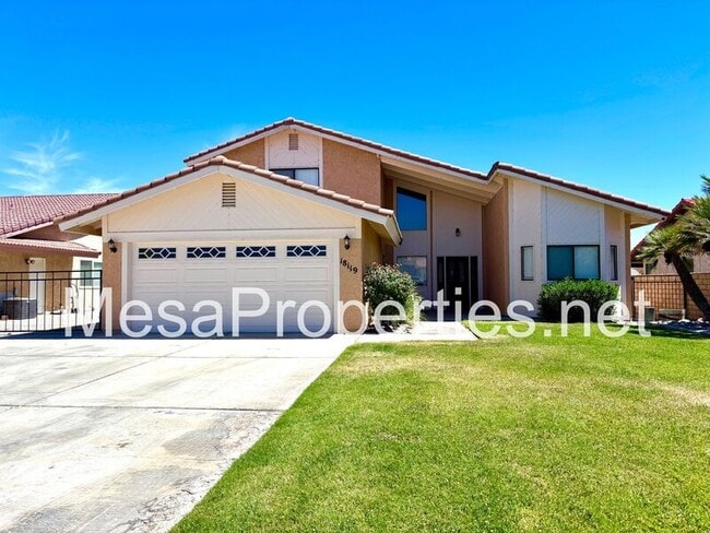 property at 18119 Pier Dr