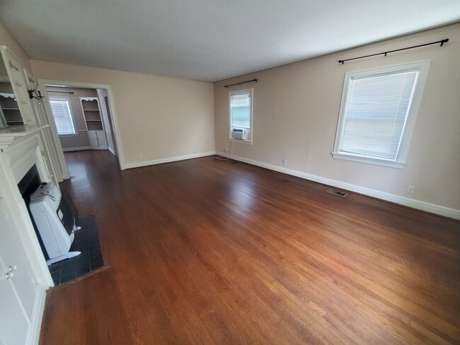 4309 Avenue N, Unit First Floor in Galveston, TX - Building Photo - Building Photo