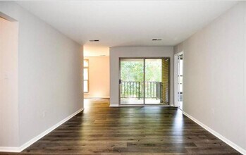 3368 Woodburn Rd in Annandale, VA - Building Photo - Building Photo