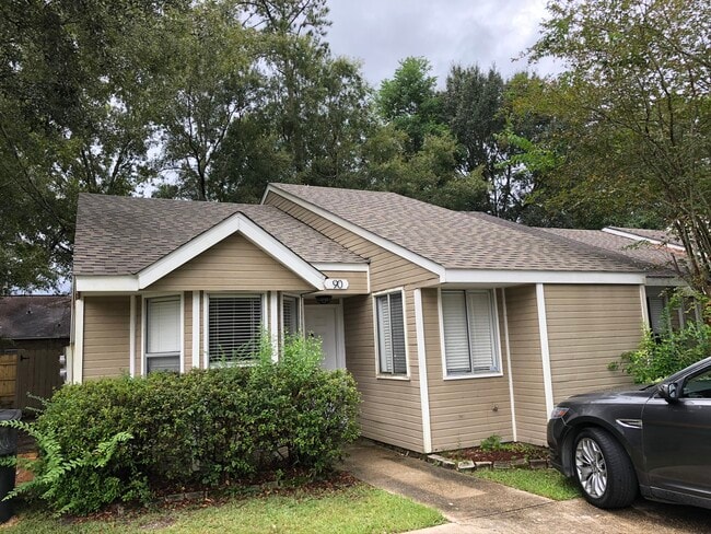 property at 14216 Woodlands Dr