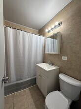 5900 Butterfield Rd in Berkeley, IL - Building Photo - Building Photo
