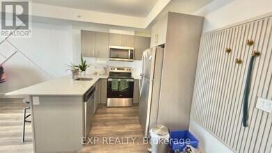 103 Roger St in Waterloo, ON - Building Photo - Building Photo