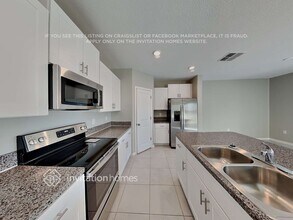 7125 Amelia Cove Ct in Sun City Center, FL - Building Photo - Building Photo