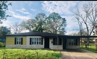 509 Bluebonnet Dr in La Marque, TX - Building Photo