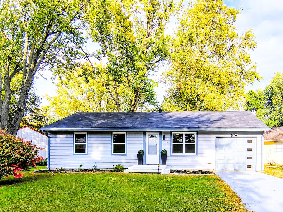 101 Vicksburg Ln in West Lafayette, IN - Building Photo