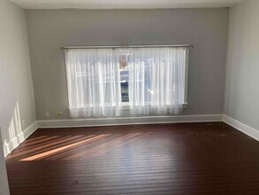 229 Burns Ave in Dayton, OH - Building Photo - Building Photo