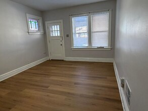 5044 Mardel Ave in St. Louis, MO - Building Photo - Building Photo