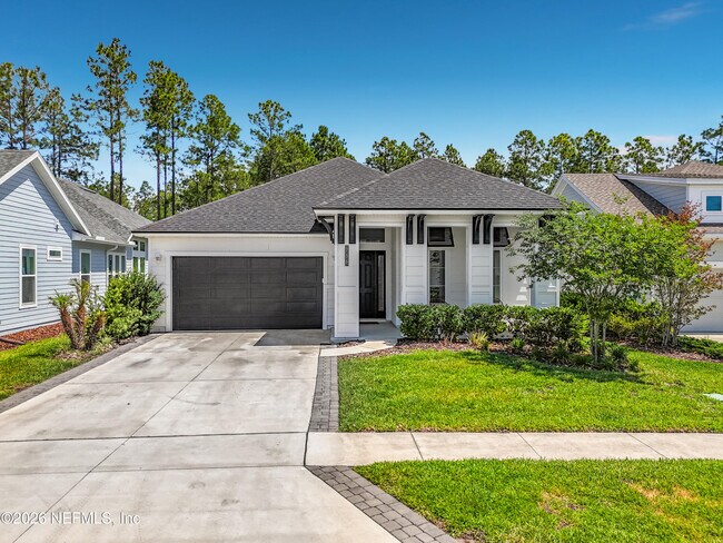 property at 736 Navigators Rd