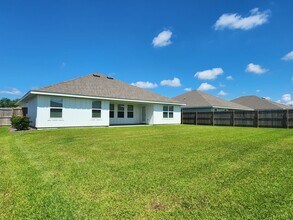 7020 Abigail St in Gulf Shores, AL - Building Photo - Building Photo