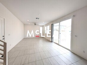 41500 Stanford Rd in Palm Desert, CA - Building Photo - Building Photo