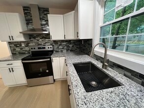 1821 Freeport Rd NW in Dalton, GA - Building Photo - Building Photo