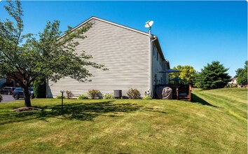 200 Nicole Way in Reading, PA - Building Photo - Building Photo
