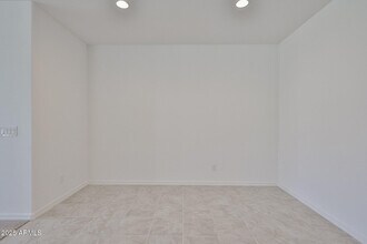 25215 N 172nd Dr in Surprise, AZ - Building Photo - Building Photo