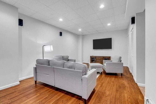 6 Buchanan Ln in Stony Point, NY - Foto de edificio - Building Photo