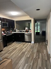 2810 SW 87th Ave in Davie, FL - Foto de edificio - Building Photo