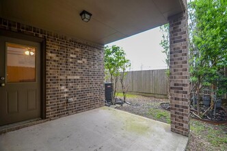 4018 Childress St in Houston, TX - Building Photo - Building Photo