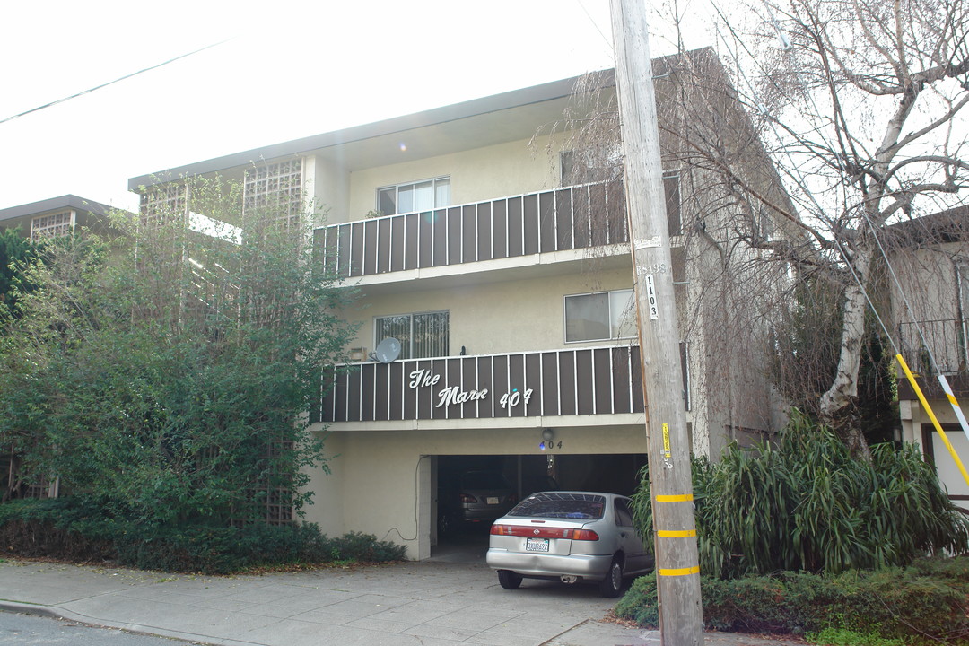 404 Stannage Ave in Albany, CA - Building Photo