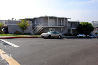 800 E Grand Ave in El Segundo, CA - Building Photo - Building Photo