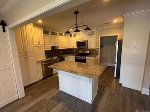 9620 Island Rd in Ventress, LA - Foto de edificio - Building Photo