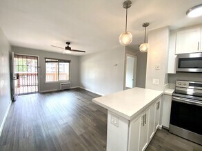 6370 Rancho Mission Rd in San Diego, CA - Building Photo - Building Photo