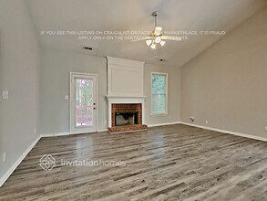 7707 Harrington Woods Rd in Charlotte, NC - Building Photo - Building Photo