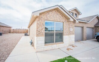 1924 Langford Ave, Unit A in Lubbock, TX - Building Photo