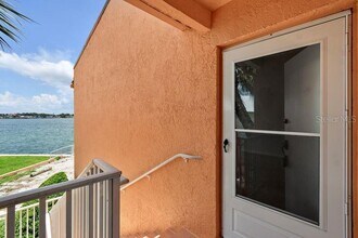 7400 Sunshine Skyway Ln S in St. Petersburg, FL - Building Photo - Building Photo