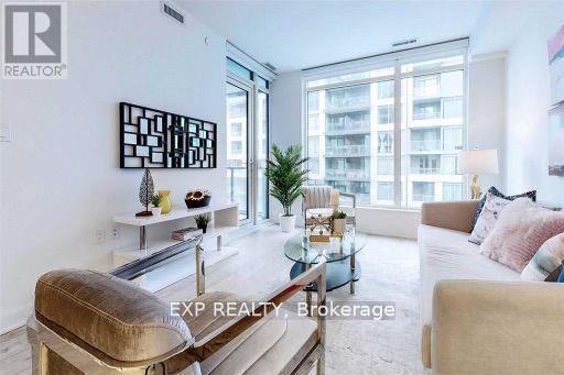 576 Front St W in Toronto, ON - Building Photo - Building Photo