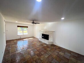 8519 Shenandoah Dr in Austin, TX - Building Photo - Building Photo