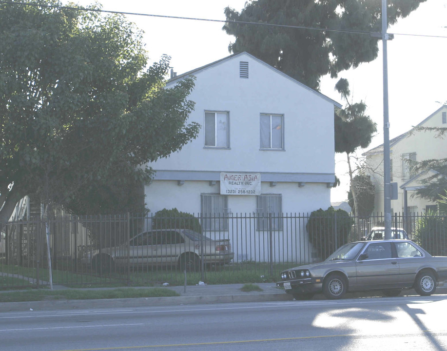 10626 S Central Ave in Los Angeles, CA - Building Photo