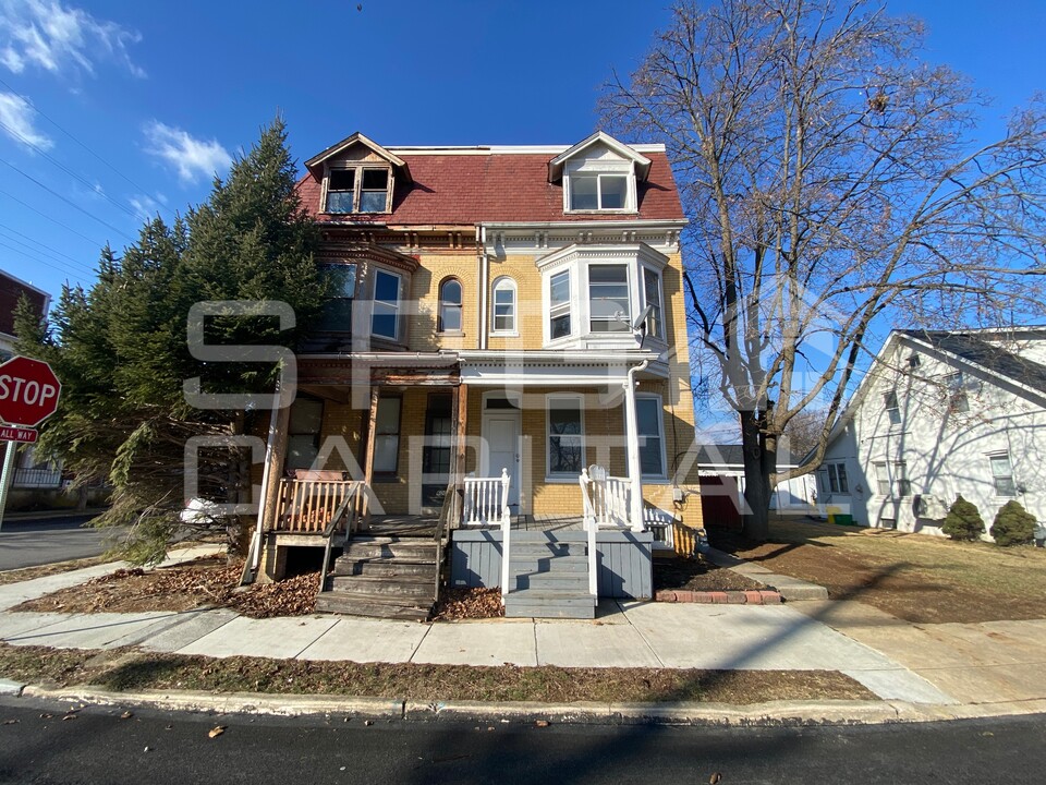 602 Atlantic Ave in York, PA - Building Photo