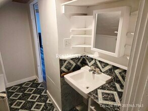 67 Cedar St in Bangor, ME - Building Photo - Building Photo