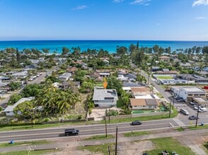 41-875-875 Kalaniana?ole Hwy in Waimanalo, HI - Building Photo - Building Photo