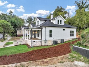 212 S Broad St SW in Rome, GA - Building Photo - Building Photo