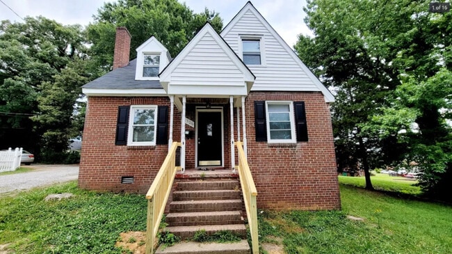 property at 1306 Bowen St