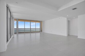 151 N Seabreeze Blvd in Fort Lauderdale, FL - Building Photo - Building Photo