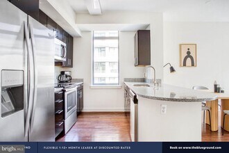 4918 St Elmo Ave-Unit -404 in Bethesda, MD - Building Photo - Building Photo