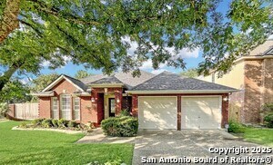 1939 Flint Oak in San Antonio, TX - Building Photo