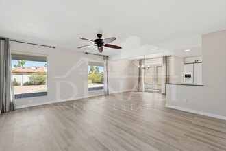 10602 E Elmhurst Dr in Sun Lakes, AZ - Building Photo - Building Photo