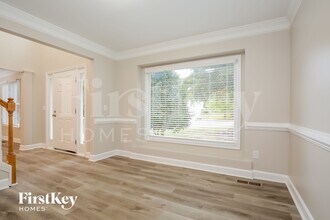 1500 Groveland Trail in Greensboro, NC - Foto de edificio - Building Photo