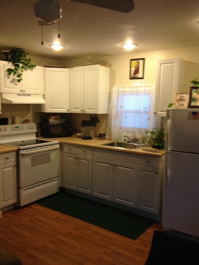 19 Main Street Rentals in Essex, CT