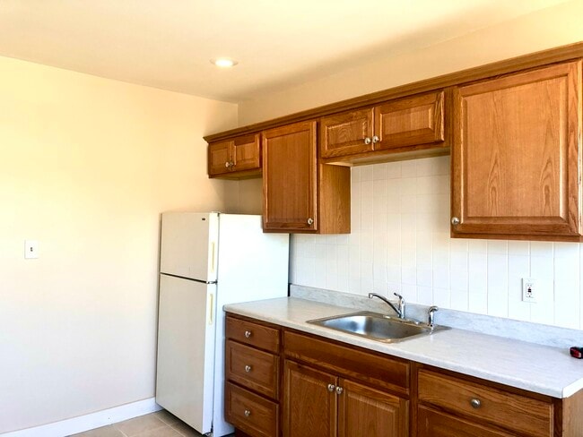 28 Westford St, Unit 28R-2
