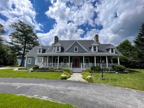 21 Valley View Rd in Winhall, VT - Building Photo - Building Photo