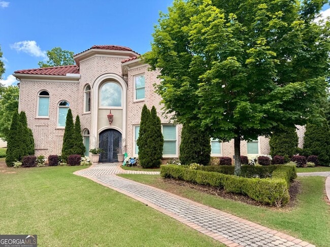 property at 2295 Valla Parc Ct