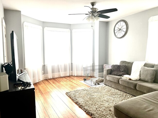 30 Rodney St-Unit -2 in New Bedford, MA - Building Photo - Building Photo