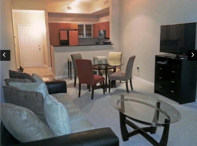 804 E Windward Way, Unit 119 in Lantana, FL - Building Photo - Building Photo
